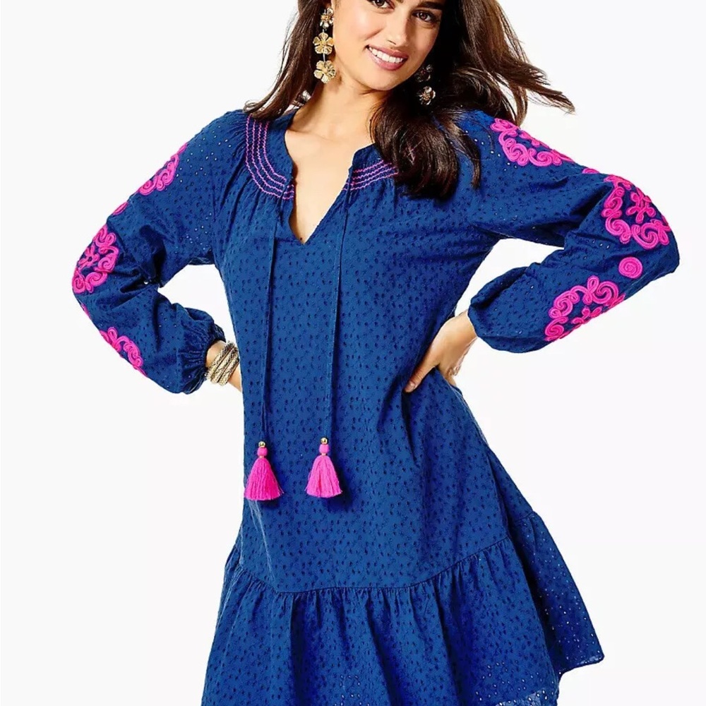 NWOT Lilly Pulitzer Lucee Oyster Bay Navy Bayside Eyelet Medium